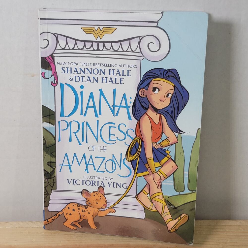BOOK Diana: Princess Of The Amazons by Shannon & Dean Hale (paperback)